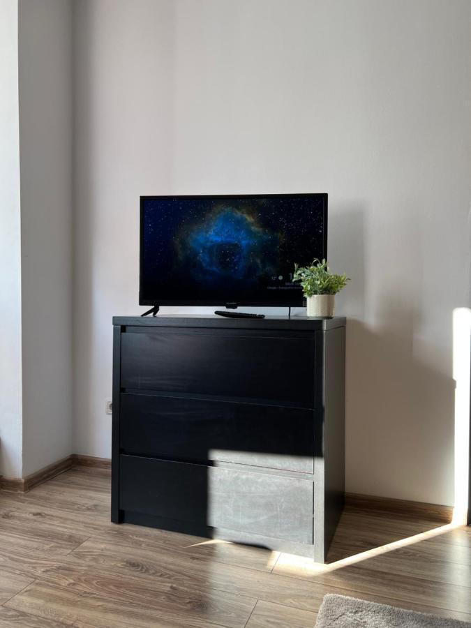 Nordic Sunny Apartment Suceava Exterior photo